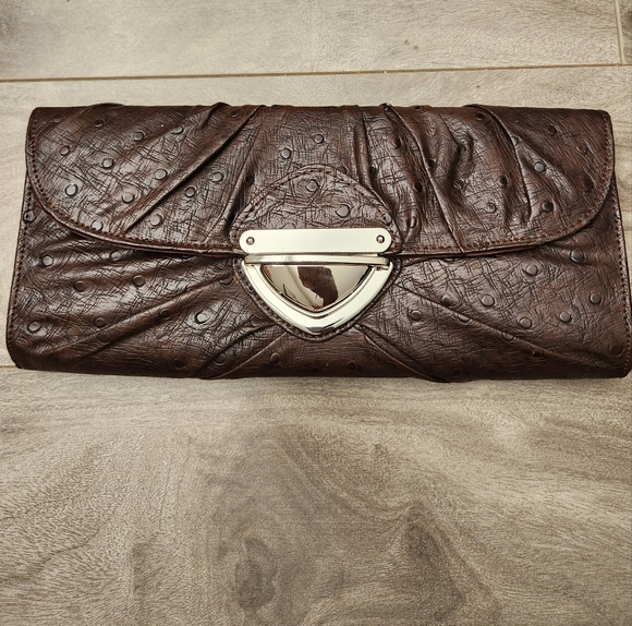 Costa Blanca Brown Clutch Purse - Picture 1 of 8